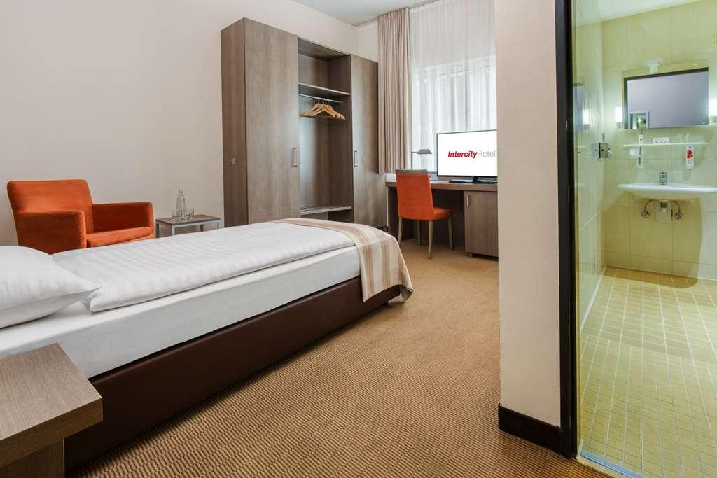 Intercityhotel Hannover Room photo